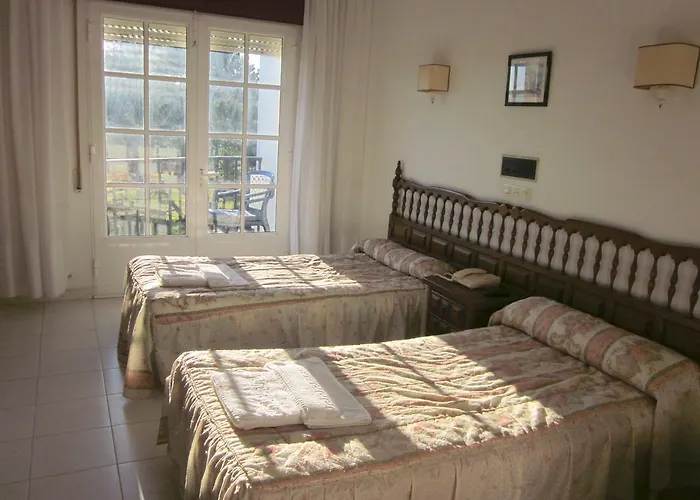 Sixto Ξενοδοχείο *