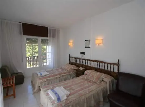 Отель Sixto Санхенхо